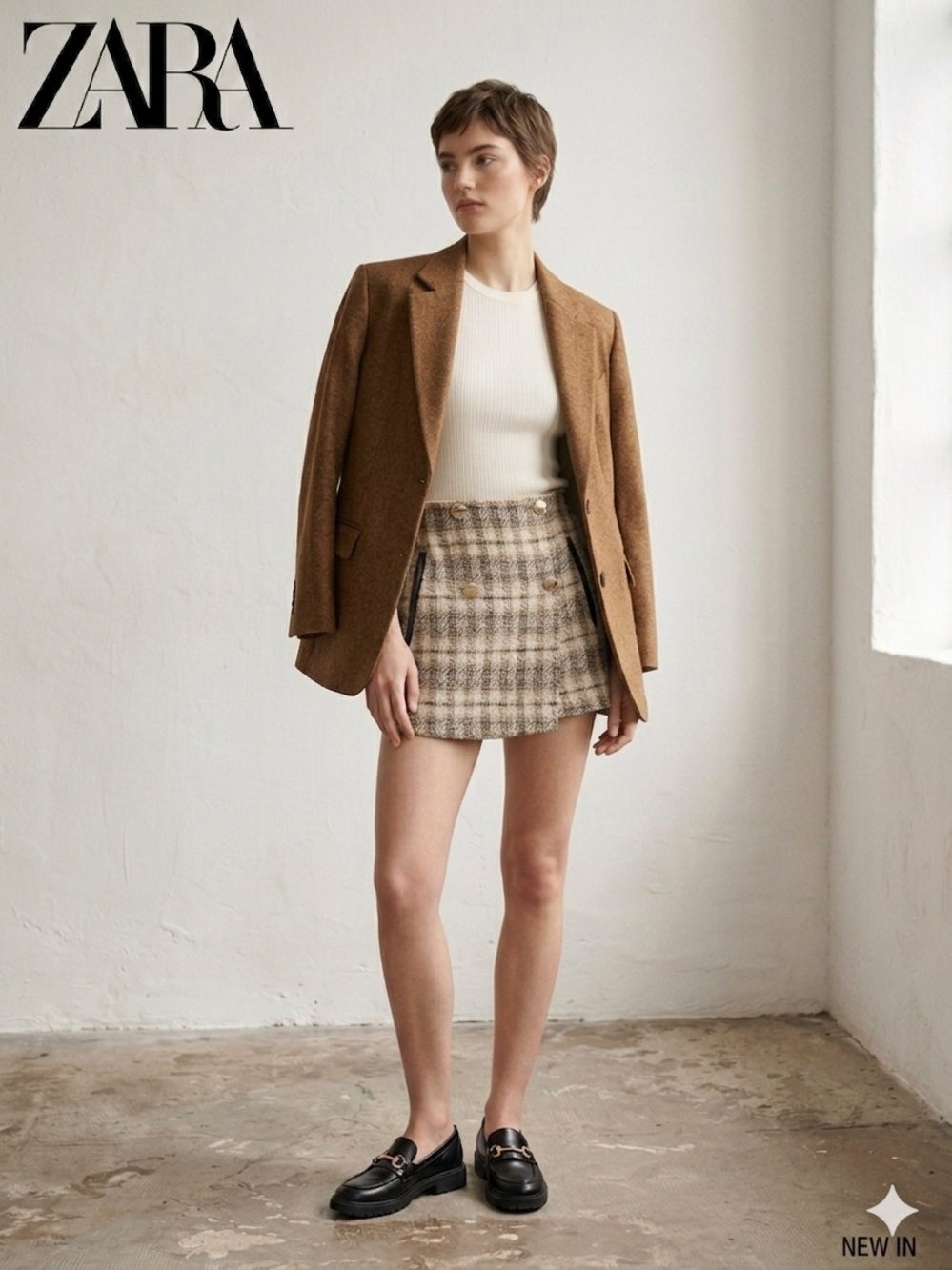 ZARA Brown Plaid Mini Skort - Button Detail